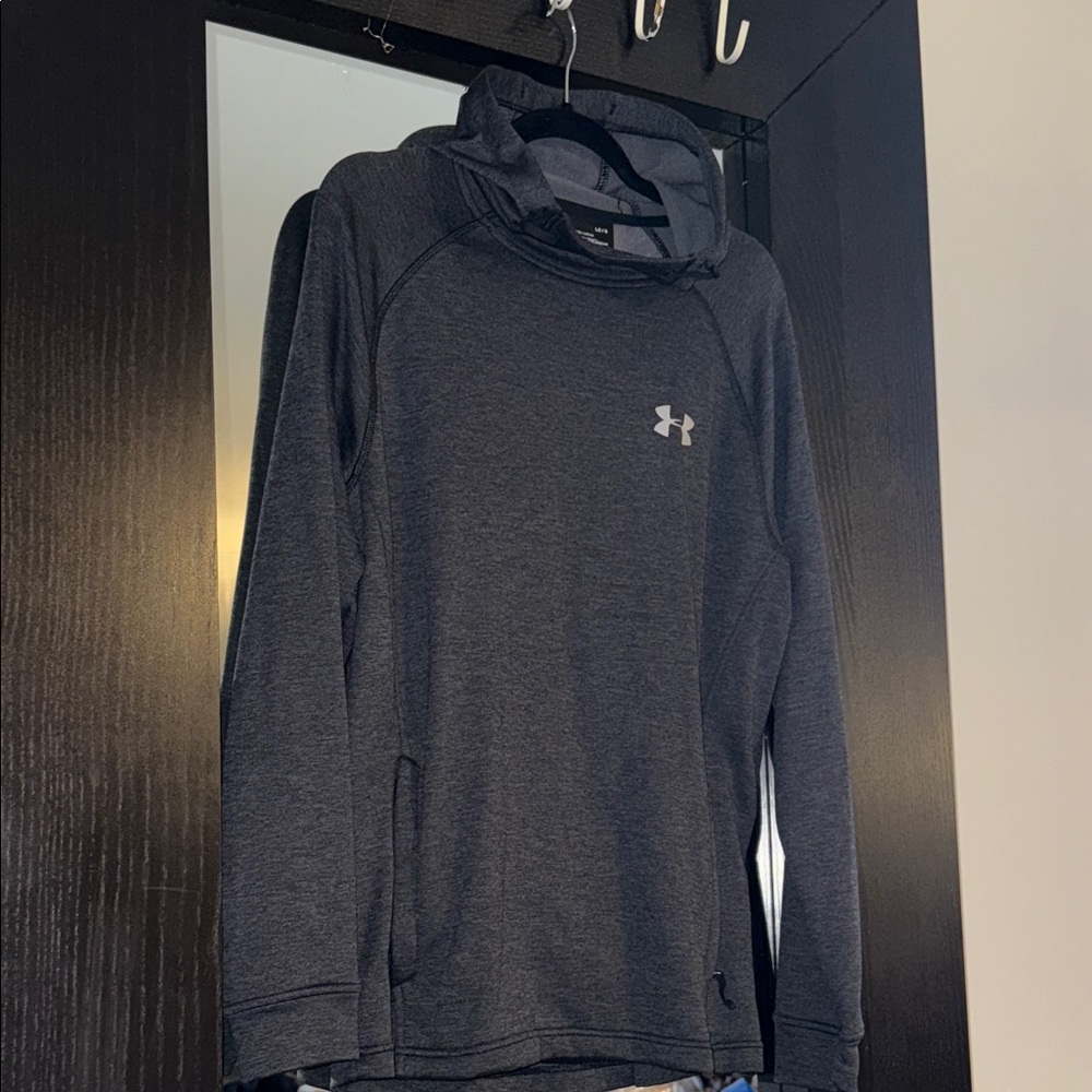 Under Armour mens large Gray ColdGear fitted Performance Hoodie Zipper pockets